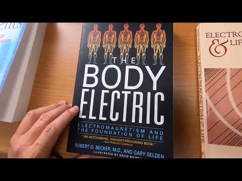 The Body Electric, Cross Currents, Electromagnetism and Life, Robert O. Becker