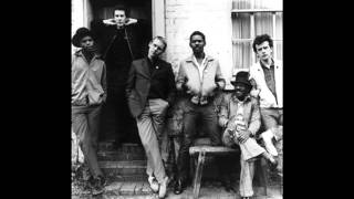 The English Beat - Two Swords