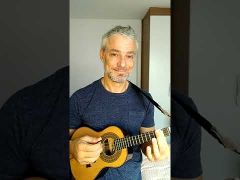 Três Apitos - Roberto Paiva