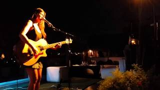 Georgina-Maldito abecedario-Live the Roof 43-2014