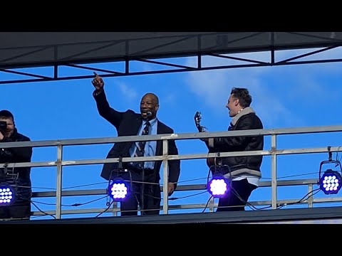 Marvin Andrews & Callum Beattie Singing 4 Lads Have A Dream