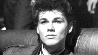 Morten Harket  A-HA  (Soft Rains Of April)