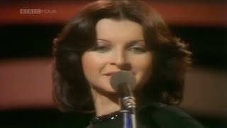 Baccara - Sorry, I&#39;m A Lady (Live at Top Of The Pops 1977) (HD Remastered)
