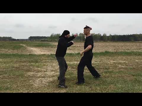 Miniatura filmu: Obrona przed nożem i obalenia