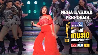 Neha Kakkar performs O SAKI SAKI, DHEEME DHEEME, GARMI, AANKH MAAREY at Smule Mirchi Music Awards
