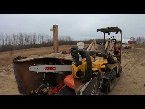 14" Bar on 12" Dewalt 20v Chain Saw