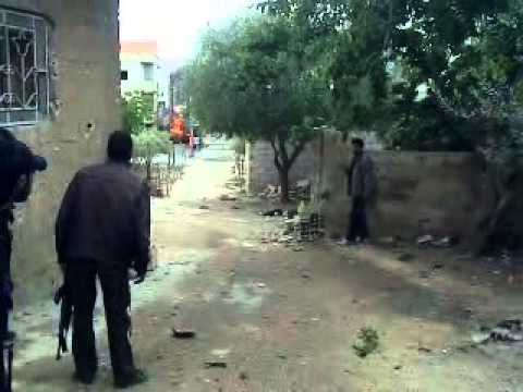 تدمير عربة بي أم بي والسيطرة على حاجز عسكري في بلدة جديدة الفضل في ريف دمشق من قبل لواء الحق ولواء نمور سوريا