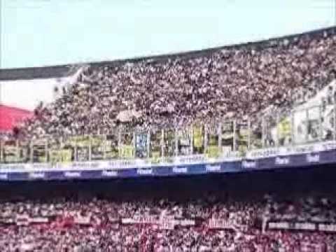 "La Hinchada 'Mirasol' en el Monumental. 23/06/2012" Barra: La Banda Monstruo &bull; Club: Almirante Brown