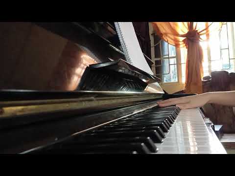 Kie Kitano (Hazakura) Piano