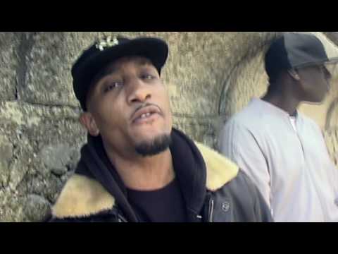 Droopy Dunknow Featuring Oakz ''HEY BITCH''