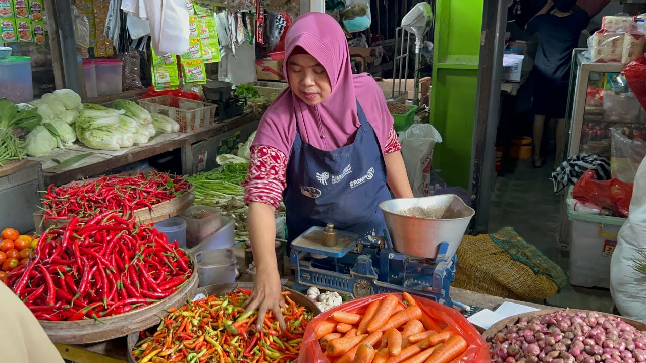 Cabai “Pedas” di Kantong Warga Trenggalek, Harga Sempat Tembus Rp100 Ribu Saat Ramadan