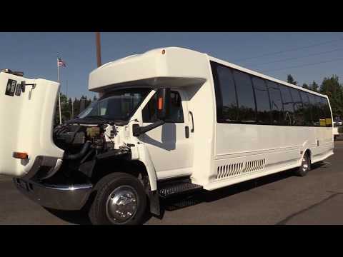 2009 Chevrolet Turtle Top 35 Pass w/Rear Luggage Shuttle Bus - S01694