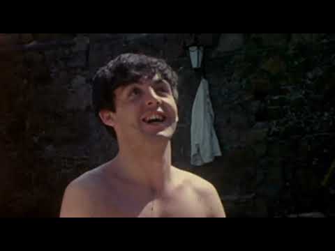 The Beatles At Revere Hotel + Beach, Jersey, England - Color Home Movie - 10 August 1963