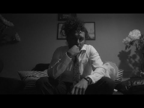 SAVIN - Dancing in The Mirror (MUSIC VIDEO)