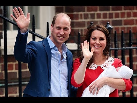 Кейт Миддлтон и принц Уильям впервые показали новорожденного сына