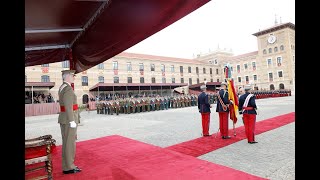 Su Majestad el Rey preside el acto conmemorativo del 40º aniversario de la Jura de Bandera de la XLV Promoción de la Academia General Militar