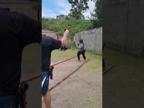 IPSC Stage one shot per target #ipsc #linkinpark #rangeday #cz #shooting #practicalshooting #azzatac