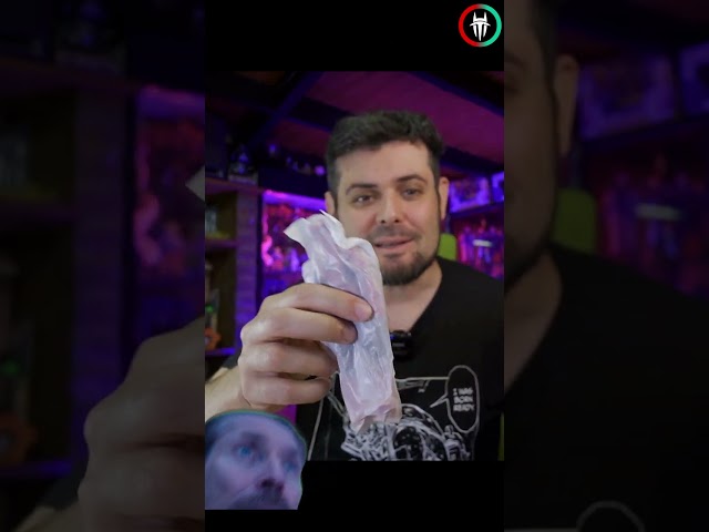 Vídeo relacionado con Hasbro Marvel Legends Series - Vision - Figura Retro de 15 cm, 2 Accesorios (F5885)