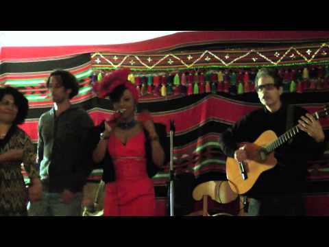 Elisete at Diwan - Pata pata and chocolate