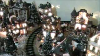preview picture of video 'Lahya's  Christmas Village 2009  (Lemax)'