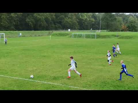 Mecz piłki nożnej PKS ŁANY - AP BRZEG DOLNY czwarta liga młodzików D1  rocznik 2008  pierwsza połowa