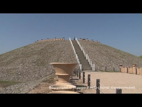 五色塚古墳と明石海峡