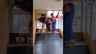 Download lagu Skateboarding Brings Everyone Together! 👨‍👩‍👧🛹#skateboarding #shorts mp3