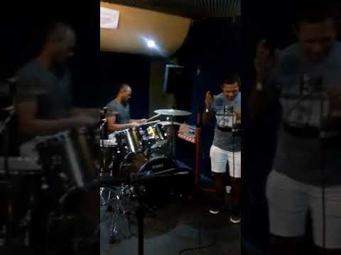 Mario Santiago - piriguete