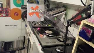 Blue Max - Get Down Get Funky (Original Mix)