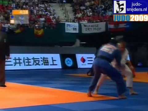 Judo 2009 Rotterdam: Sezer Huysuz (TUR) - Attila Ungvari (HUN) [-73kg].