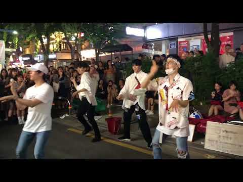 170618 Hongdae busking - Momoland Bboom Bboom