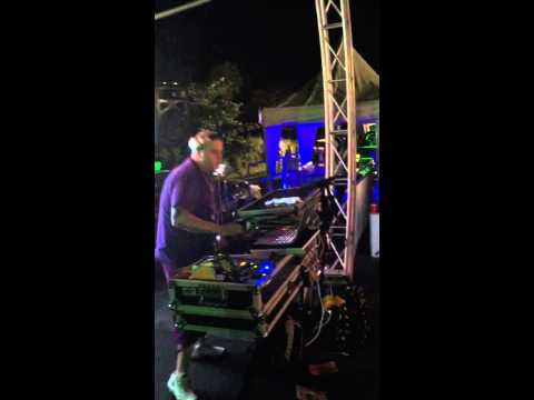 Brit Jam 2016 DJ Capone turning up