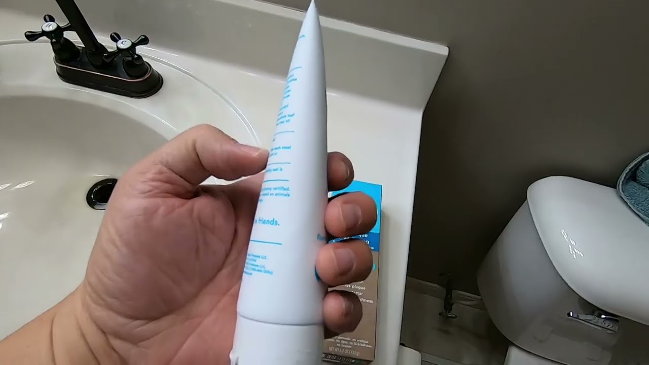 Hello Antiplaque Whitening Toothpaste REVIEW