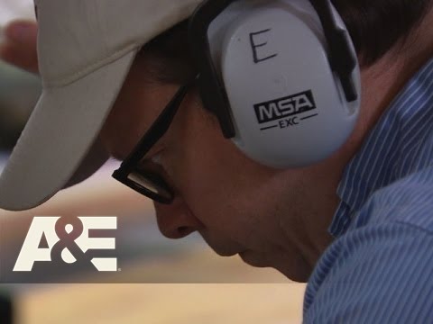 Wahlburgers: Heavy Equipment Safety - Watch Your Wiener (Season 2,Episode 6) | A&E