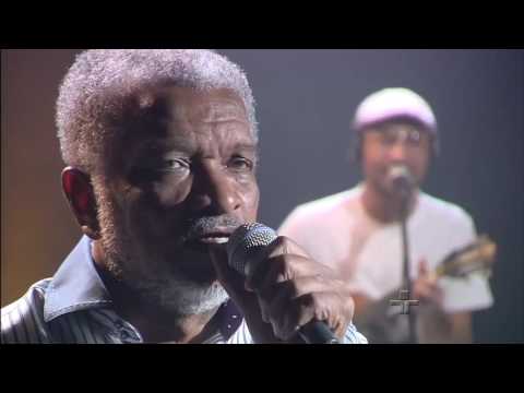 Todo menino é um rei. Nelson Rufino