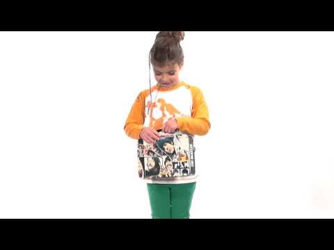 download lagu mp3 mp4 Baby Bruce Springsteen Shirt, download lagu Baby Bruce Springsteen Shirt gratis, unduh video klip Baby Bruce Springsteen Shirt