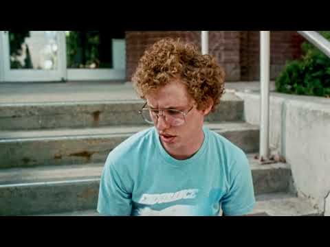 Napoleon Dynamite theatrical trailer still with the title character in his school setting