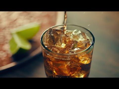 Bacardi - Вечірка там, де ти (rum-cola)