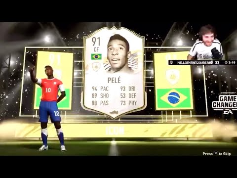 MattHDGamer packs 91 Pele in a FIFA 21 pack!