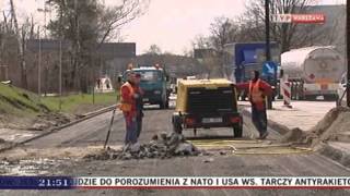 preview picture of video 'Przebudowa skrzyżowania w Rembertowie paraliżuje dużą część Warszawy'