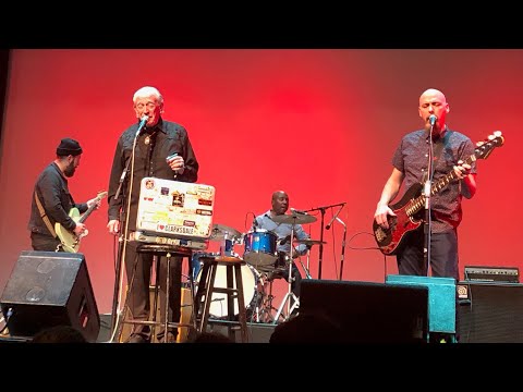 Help Me (Sonny Boy Williamson Cover) - Charlie Musselwhite Live @ The Raven Healdsburg, CA 3-5-20