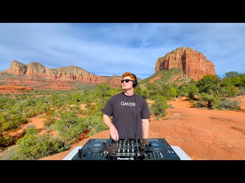 Rüfüs Du Sol Sundowner Mix in the Desert |Vol. 64| (4K)