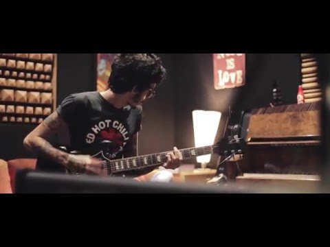 Surrendo - Supercombo & Far From Alaska (Official Recording Session)