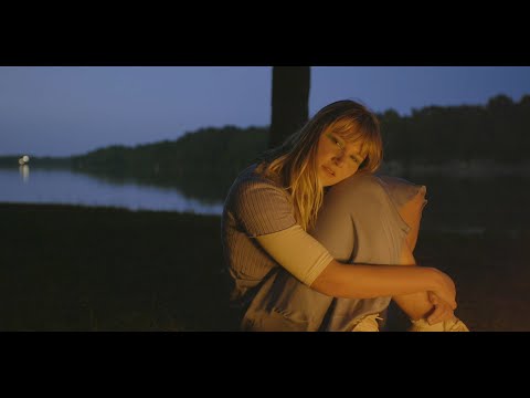 Caroline Culver – I Went Out With A Man