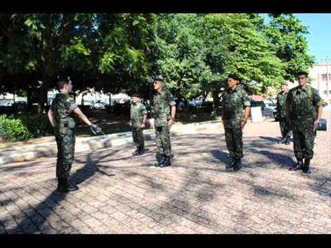 General Adhemar visita Regimento Deodoro em Itu.wmv