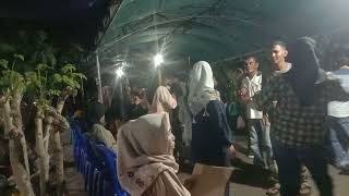 Download lagu Joget wakatobi bercanda. binongko goyang mp3 Download lagu Joget wakatobi bercanda. binongko goyang mp3