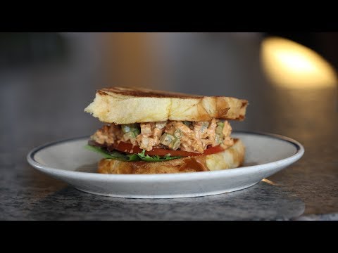 download lagu mp3 mp4 Chicken Salad Sandwich With Bacon, download lagu Chicken Salad Sandwich With Bacon gratis, unduh video klip Chicken Salad Sandwich With Bacon