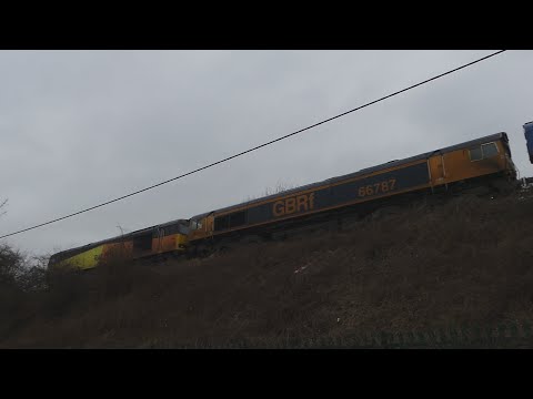 60087 and 66787 at Northwich Cheshire 14th Febuary 2021