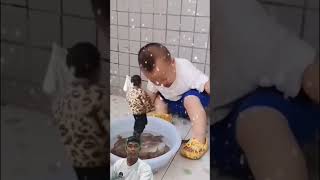 Download lagu video lucu bocil kaget #shorts #videoreaction #funnyvideo mp3