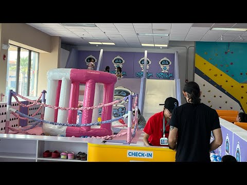 Checking out the Grand opening of Dream Galaxy (Old Chuck E Cheese)